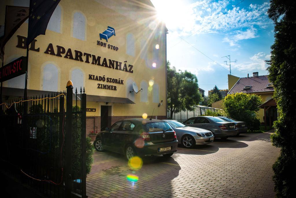 Bl Luxus Apartman سيغيد الغرفة الصورة