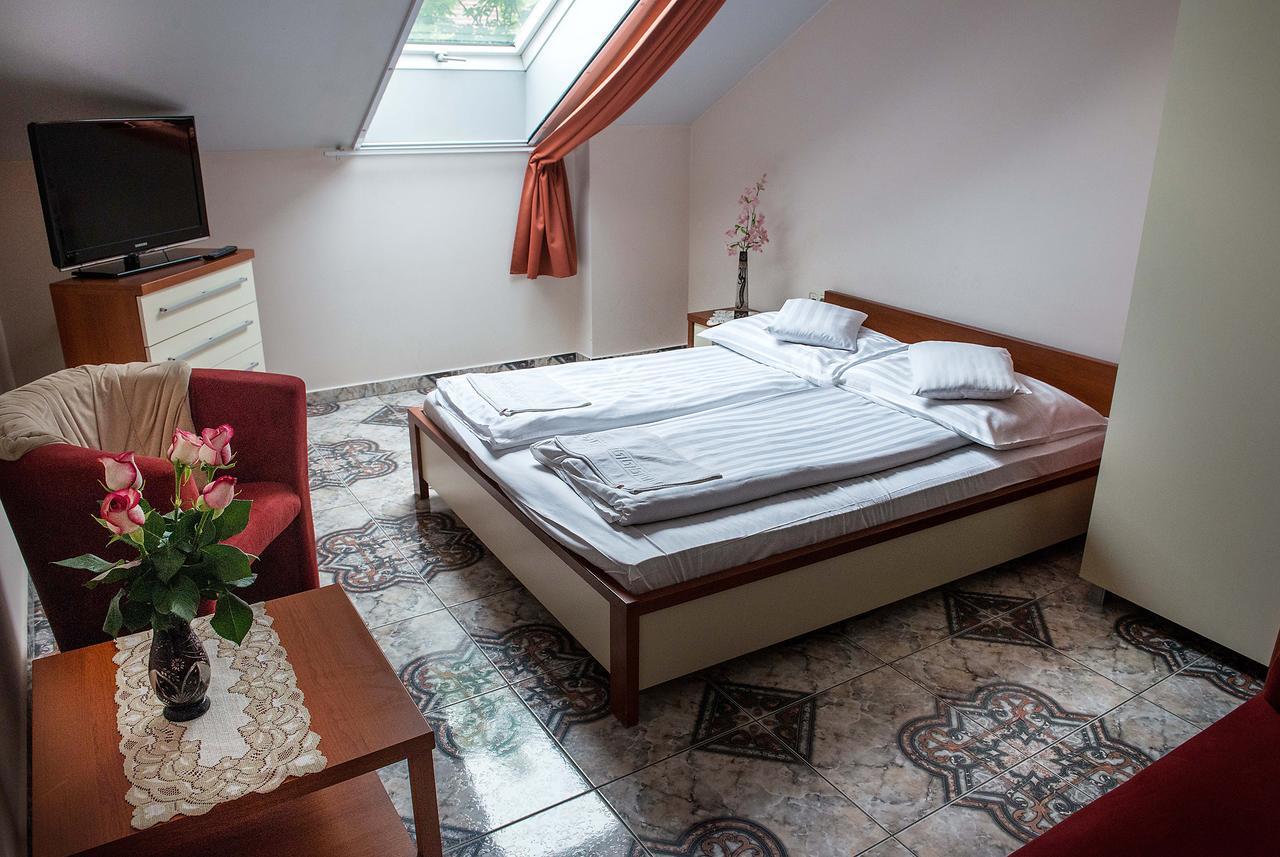 Bl Luxus Apartman سيغيد المظهر الخارجي الصورة